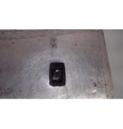 Interrupteur de leve vitre arriere gauche BMW SERIE 1 F20 Photo n°1
