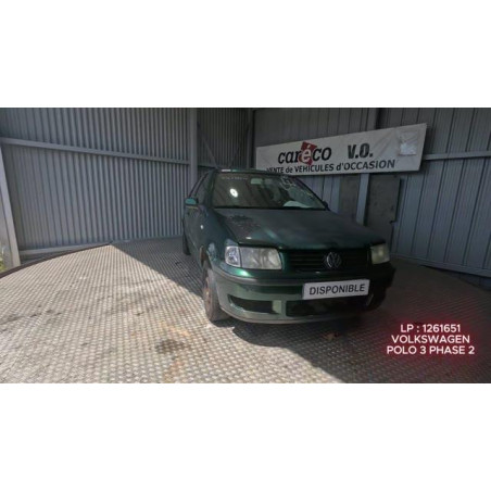 Capot VOLKSWAGEN POLO 3 Photo n°1