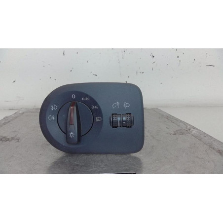 Commande de phare SEAT IBIZA 4 Photo n°1