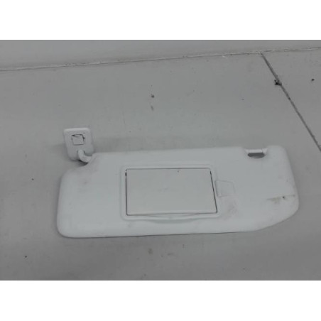 Pare soleil gauche PEUGEOT 208 1