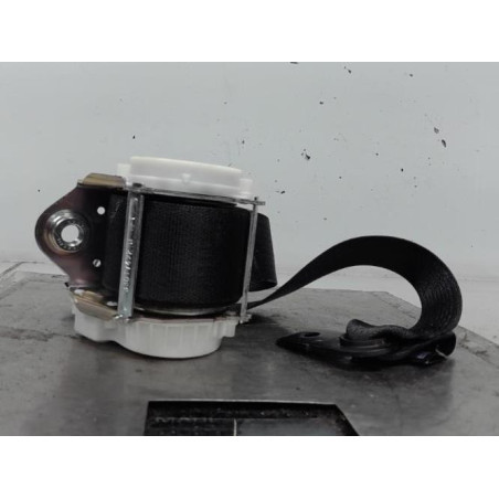 Ceinture avant droit OPEL MERIVA B