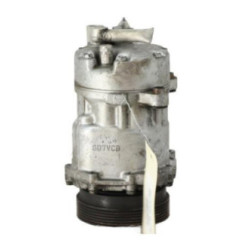 Compresseur clim VOLKSWAGEN GOLF 4 Photo n°6