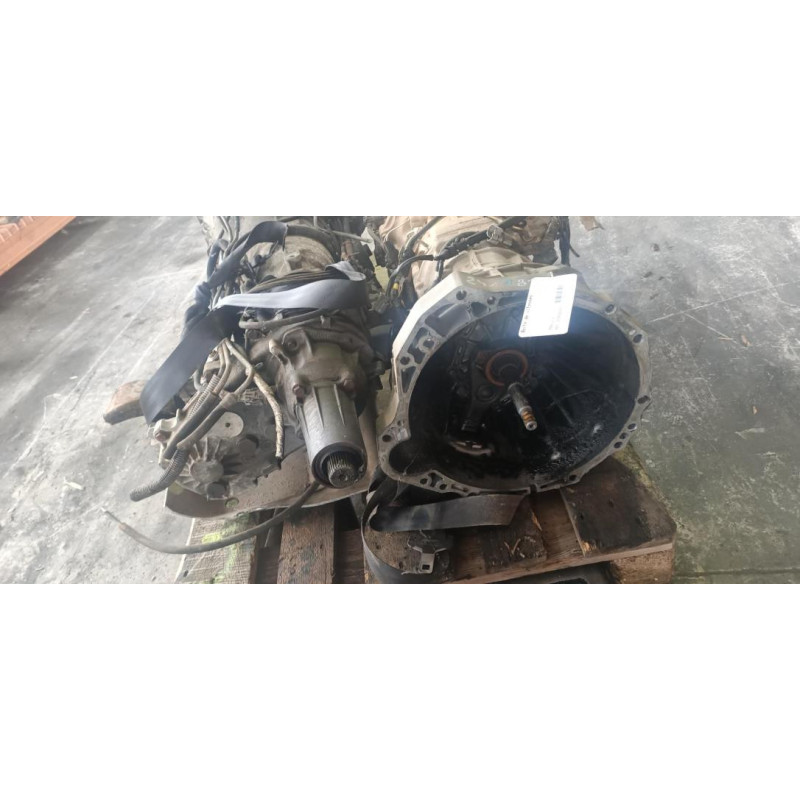 Boite de vitesses NISSAN PICK-UP 3