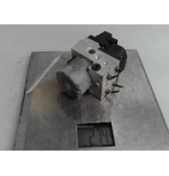 Bloc ABS (freins anti-blocage) NISSAN PICK-UP 3 Photo n°1