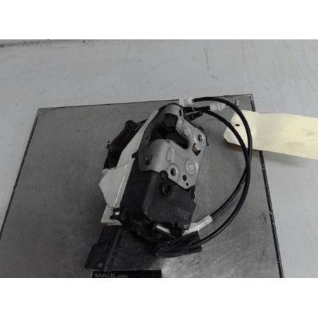 Serrure avant droit PEUGEOT 308 1