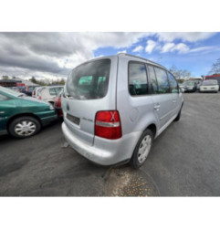 Aile avant droit VOLKSWAGEN TOURAN 1 Photo n°8