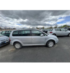 Boitier servitude moteur (BSM) VOLKSWAGEN TOURAN 1 Photo n°18