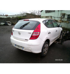 Aile avant gauche HYUNDAI I 30 1 Photo n°6