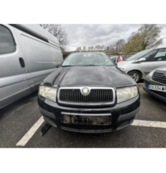 Optique avant principal gauche (feux)(phare) SKODA FABIA 1 Photo n°16