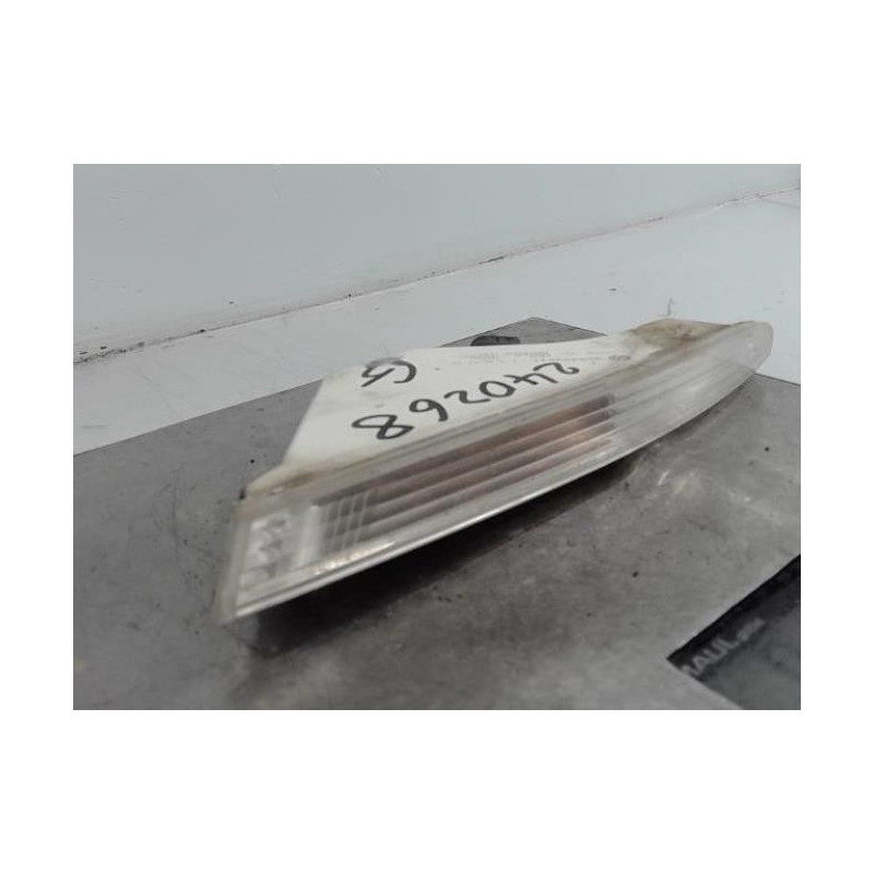 Optique avant secondaire gauche (feux)(clignotant) VOLKSWAGEN PASSAT 5