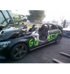 Traverse superieure MERCEDES CLASSE C 205 Photo n°5