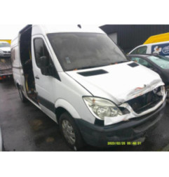 Porte avant droit MERCEDES SPRINTER 2 Photo n°8