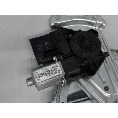 Moteur leve vitre avant droit RENAULT MEGANE 3 Photo n°1