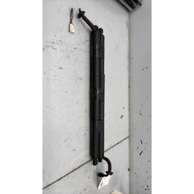 Verin de coffre BMW SERIE 2 F45 ACTIVE