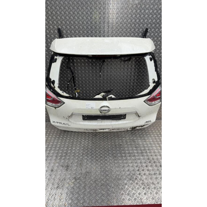 Malle/Hayon arriere NISSAN X-TRAIL 3