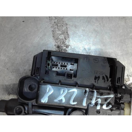 Moteur leve vitre arriere gauche VOLKSWAGEN POLO 5 Photo n°1