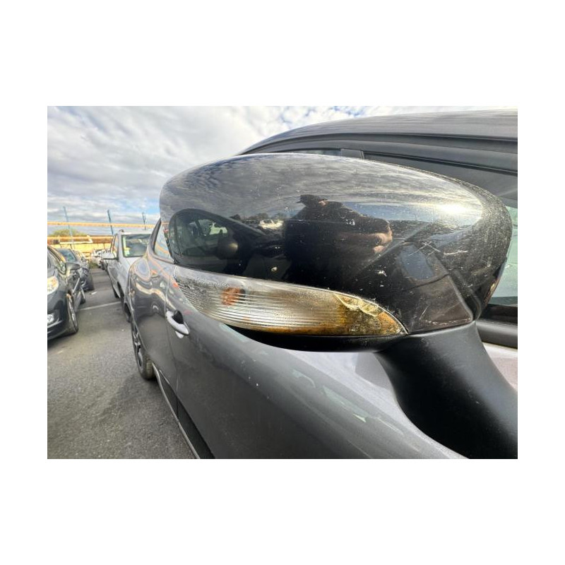 Retroviseur droit RENAULT CLIO 4
