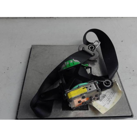 Ceinture avant droit TOYOTA YARIS 2