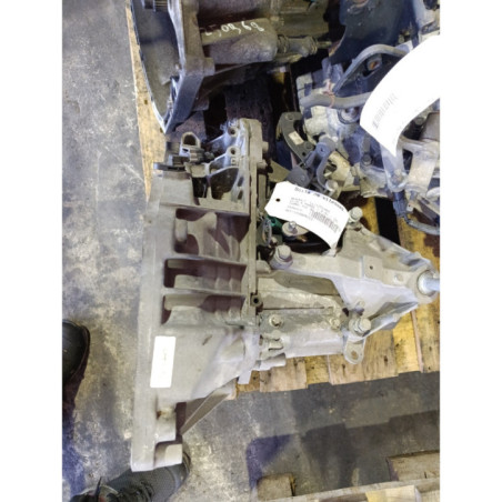 Boite de vitesses RENAULT CLIO 4 Photo n°1