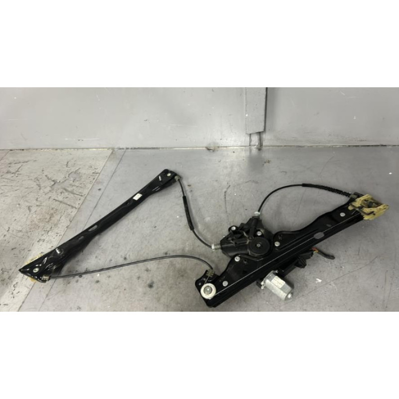 Moteur leve vitre avant gauche OPEL ASTRA K