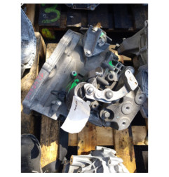 Boite de vitesses OPEL CORSA E Photo n°1