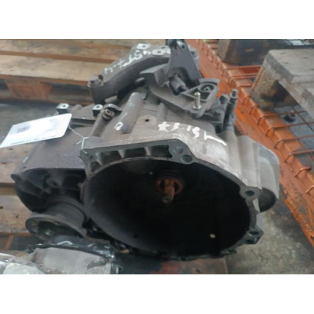Boite de vitesses VOLKSWAGEN GOLF 5 Photo n°1