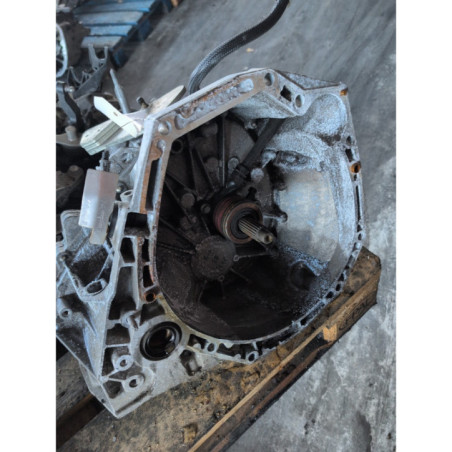 Boite de vitesses RENAULT CLIO 4 Photo n°1