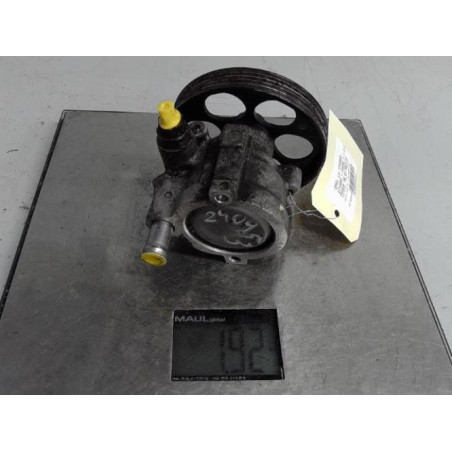 Pompe de direction OPEL VIVARO 1 Photo n°1