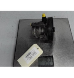 Pompe de direction OPEL VIVARO 1 Photo n°3