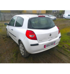 Feu arriere principal droit (feux) RENAULT CLIO 3 Photo n°8