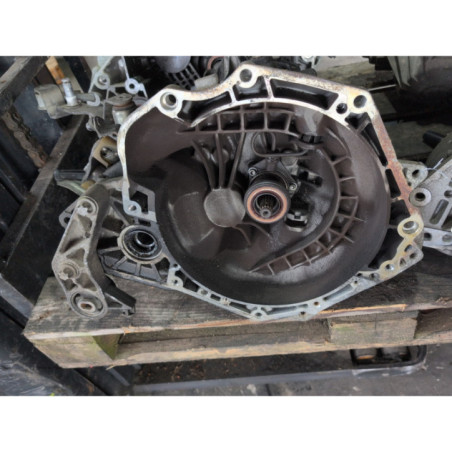Boite de vitesses OPEL CORSA C Photo n°1