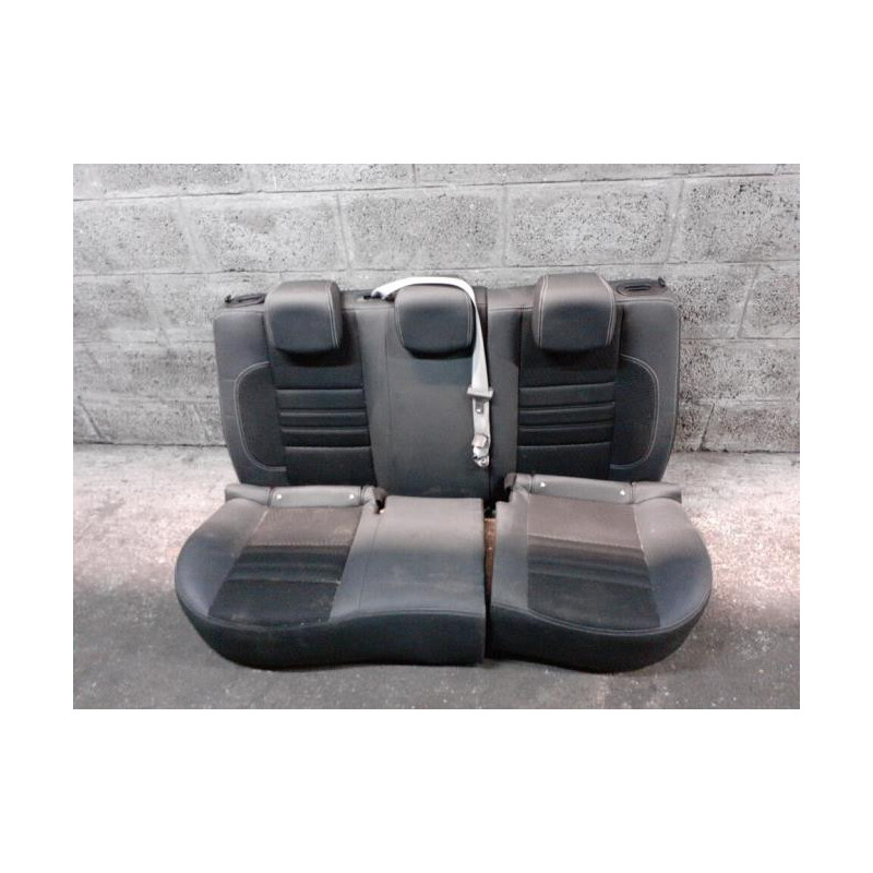 Banquette arriere OPEL CORSA E