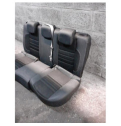 Banquette arriere OPEL CORSA E Photo n°4