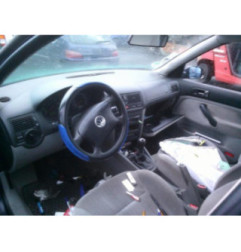 Compresseur clim VOLKSWAGEN GOLF 4 Photo n°7