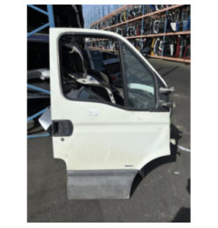 Porte avant droit IVECO DAILY 4 Photo n°1
