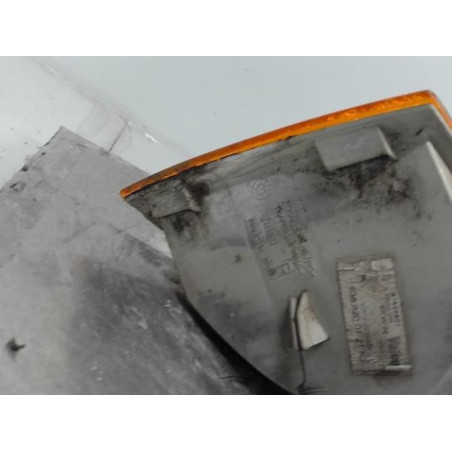 Optique avant secondaire droit (feux)(clignotant) MERCEDES VITO 638 Photo n°1