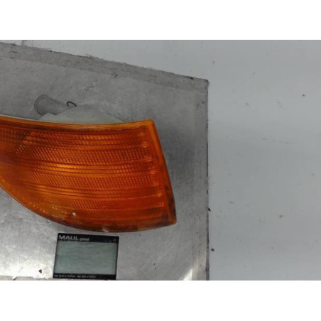 Optique avant secondaire droit (feux)(clignotant) MERCEDES VITO 638