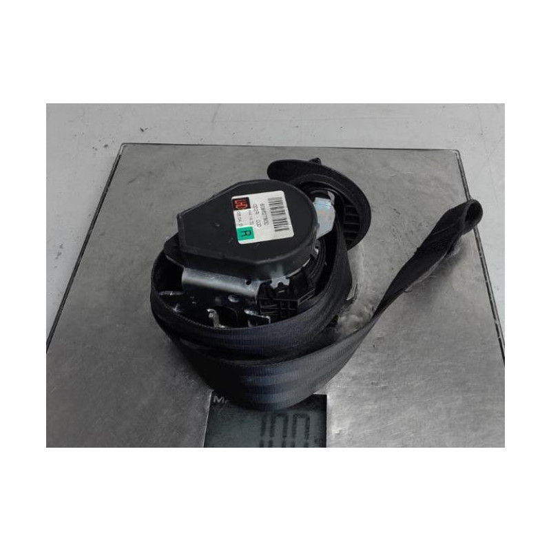 Ceinture avant droit VOLKSWAGEN GOLF 5