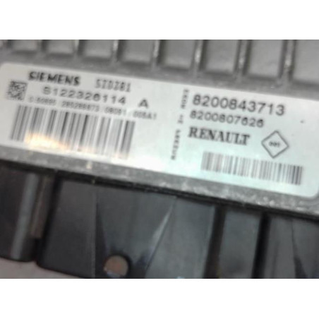 Calculateur moteur PEUGEOT 207