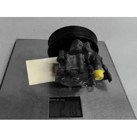 Pompe de direction OPEL VIVARO 1 Photo n°1