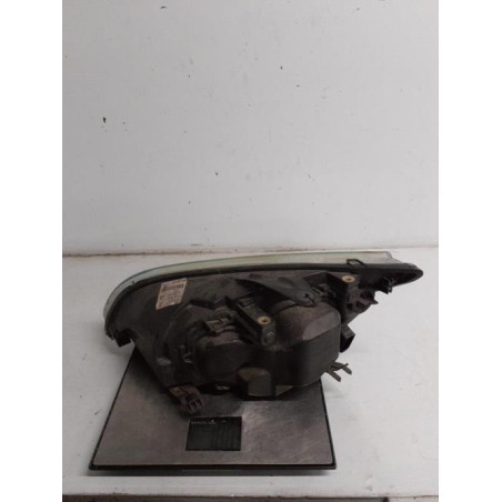 Optique avant principal droit (feux)(phare) FORD FOCUS 2