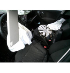 Compresseur clim VOLKSWAGEN POLO 5 Photo n°7