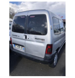 Glace retroviseur droit PEUGEOT PARTNER 1 Photo n°10