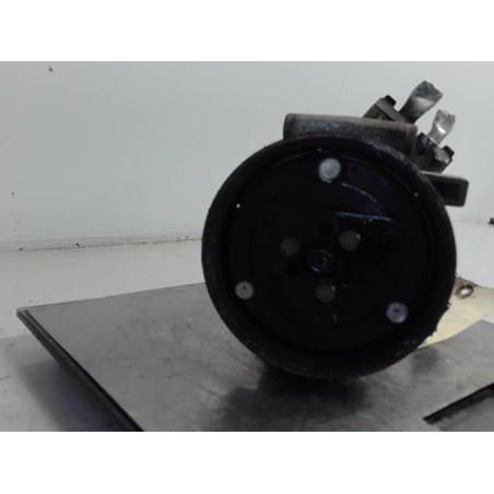 Compresseur clim NISSAN JUKE 1 Photo n°1