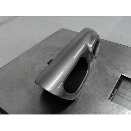 Interrupteur de leve vitre arriere droit NISSAN JUKE 1