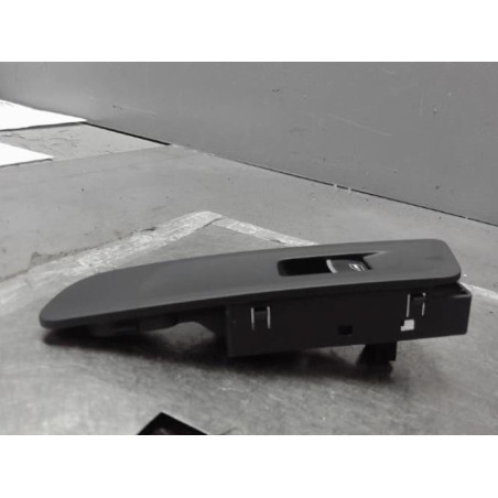 Interrupteur de leve vitre avant droit VOLKSWAGEN TIGUAN 1