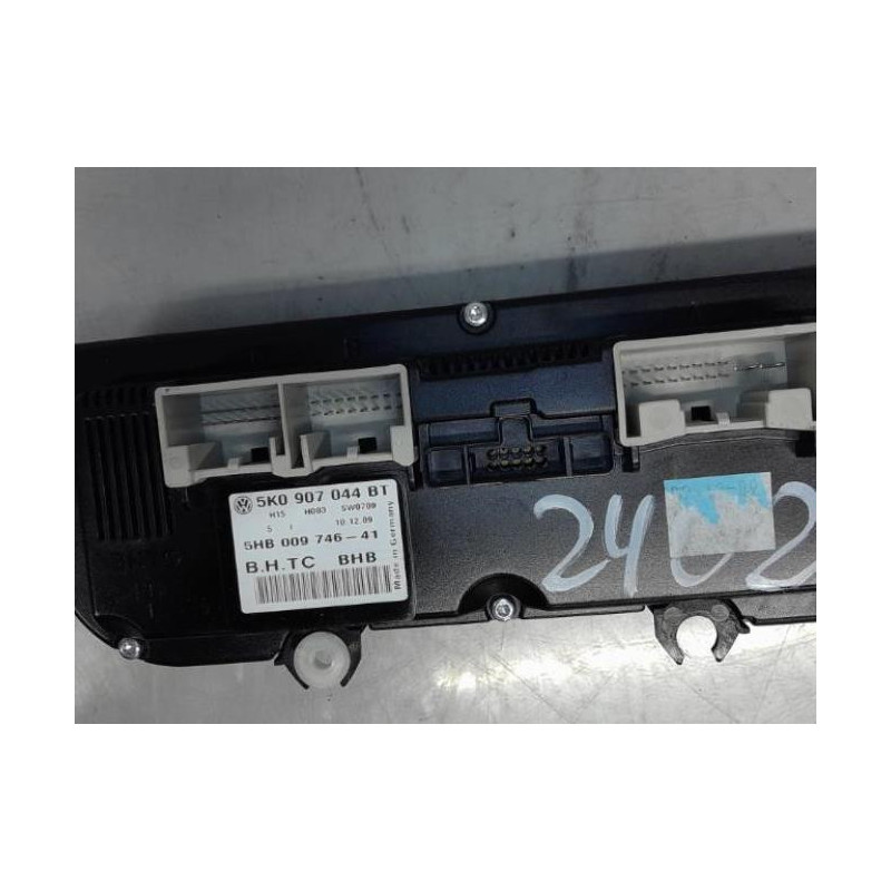 Commande chauffage VOLKSWAGEN PASSAT 5