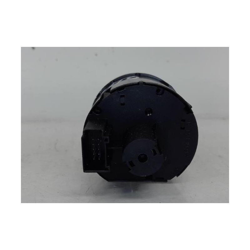 Commande de phare VOLKSWAGEN PASSAT 5