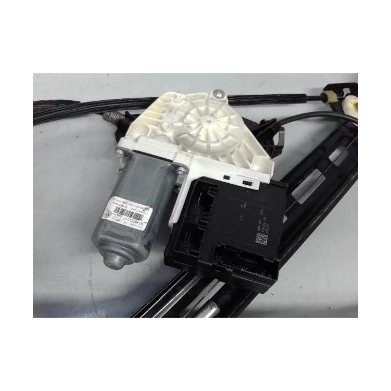 Moteur leve vitre avant droit VOLKSWAGEN PASSAT 5