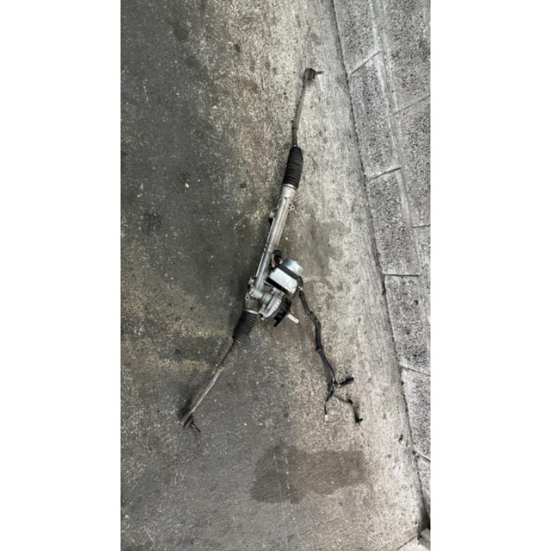 Cremaillere assistee PEUGEOT 2008 1